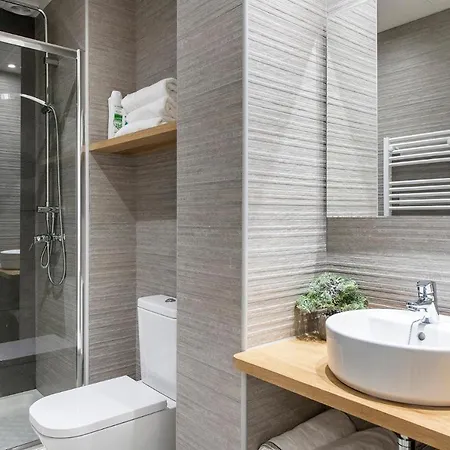 Lovely & Cozy In The Heart Of Apartment Banyoles