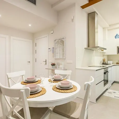 Lovely & Cozy In The Heart Of Banyoles